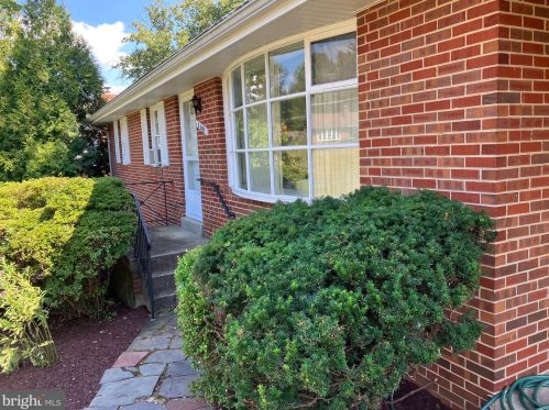 2501 Seibel Dr, Silver Spring MD 20905-4326 exterior