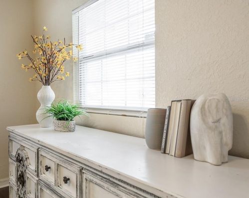 1414 Idlewild Ave, Tampa FL  33604-6838 exterior