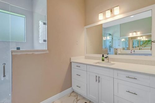 3844 6 Ave, Naples FL 34120-4983 exterior