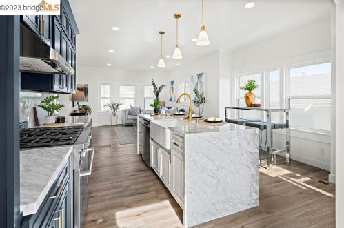 1334 Kains, Berkeley CA 94702-1016 exterior