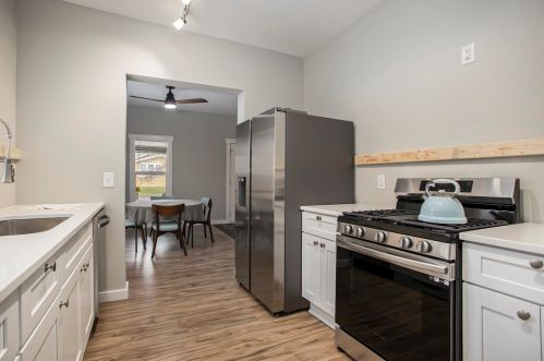 2131 Amherst Ave, Kalamazoo MI  49008-3935 exterior