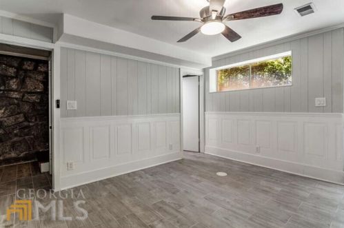 165 Avery Dr, Atlanta GA  30309-2700 exterior