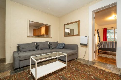 413 Annie St, Austin, TX 78704-3509