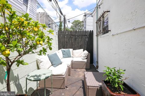 810 Judson St, Philadelphia PA 19121-2036 exterior