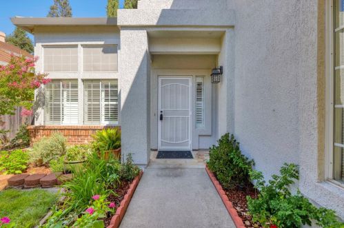 108 Bayline Cir, Folsom, CA 95630-8072