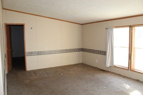 15560 Division Ave, Cedar Springs MI 49319 exterior