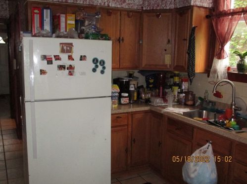 5607 Maplewood Ave, Chicago IL 60659-5111 exterior