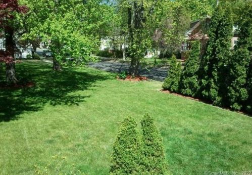 46 Wall St, Wallingford CT 06492-4708 exterior