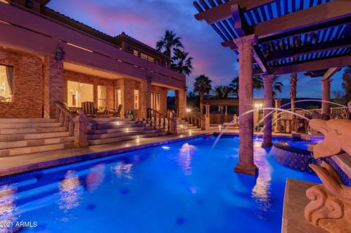 25401 45th Dr, Phoenix AZ  85083-2243 exterior