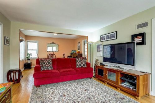 4543 Ardmore Ave, Milwaukee WI 53211-1402 exterior