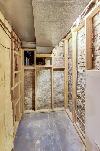 5647 Magnolia Ave, Chicago IL 60660-1908 exterior