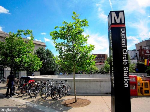 1621 T St, Washington DC 20020-4741 exterior