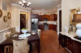 625 Piedmont Ave, Atlanta GA  30308-6200 exterior