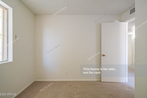 2233 47 Dr, Phoenix AZ 85031-1407 exterior