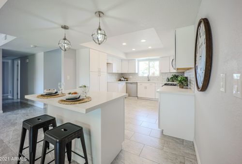 10622 40th St, Phoenix AZ  85028-3422 exterior