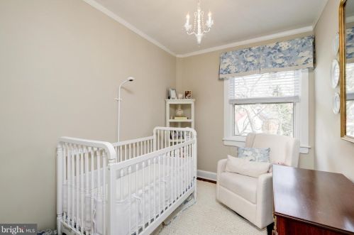 4843 Reservoir Rd, Washington DC 20007-1543 exterior