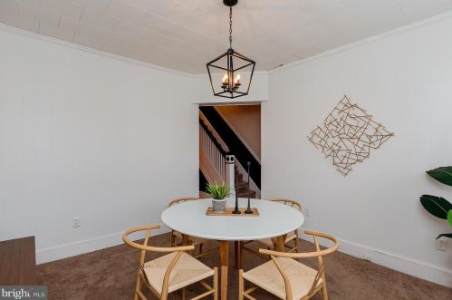 249 New Holland Ave, Lancaster PA 17602-2301 exterior