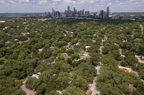 1804 Alta Vis Ave, Austin TX 78704-5226 exterior