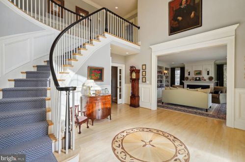 11409 Palatine Dr, Rockville MD  20854-1453 exterior