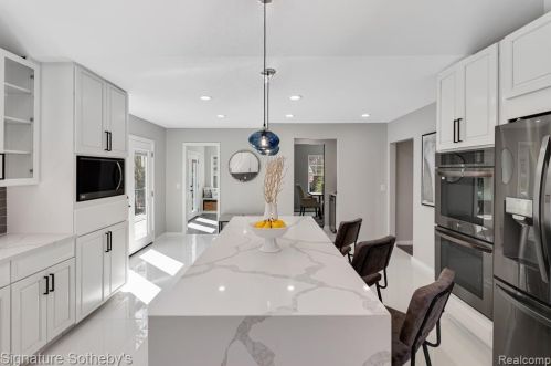 967 Southfield Rd, Bham MI  48009-1625 exterior