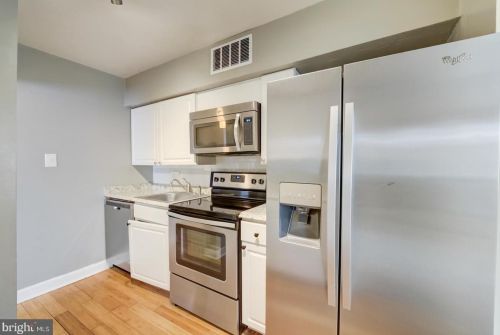 3891 Manzanita Pl, Alexandria VA  22309-1426 exterior