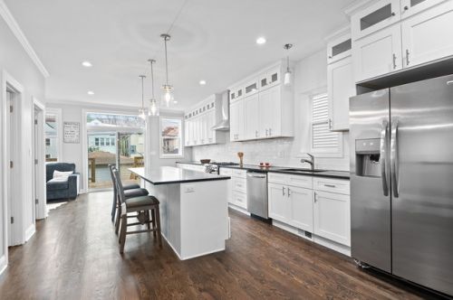 2419 Carmen Ave, Chicago IL  60625-2605 exterior