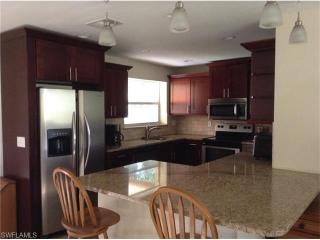 4681 Dorando Dr, Naples, FL 34103-3231