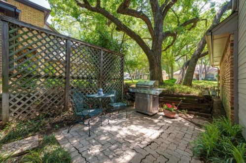 4016 Hackmore Loop, Irving TX 75061-6118 exterior