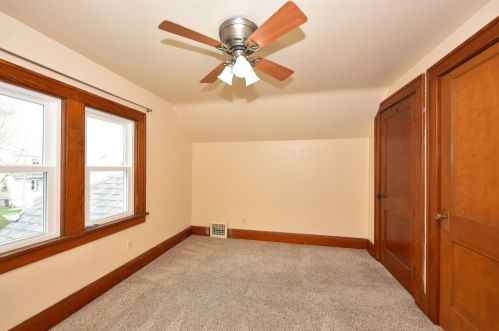 2214 59, Milwaukee WI 53219-2104 exterior