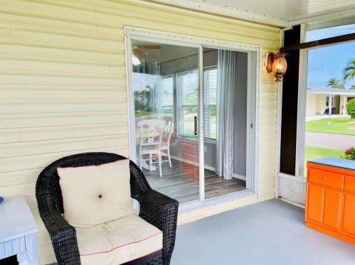 3729 Sleepy Hollow Ln, Fort Pierce FL  34952-3121 exterior