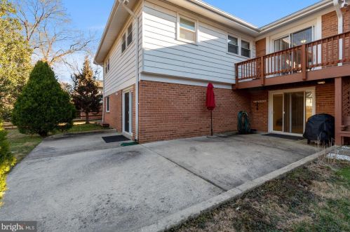 11837 Enid Dr, Rockville MD 20854-3454 exterior