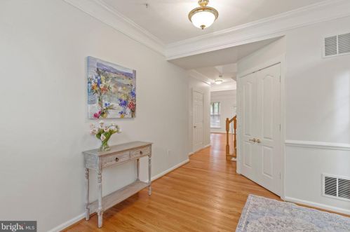 252 Murtha St, Alexandria VA 22304-8613 exterior