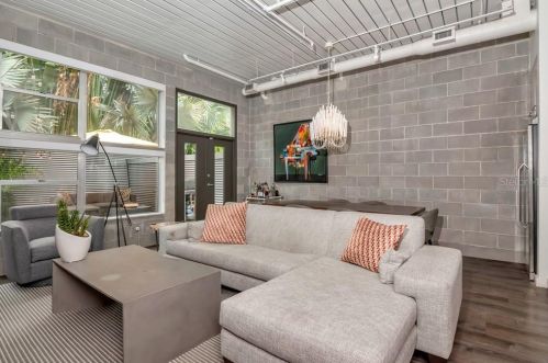 3109 Empedrado St, Tampa FL 33629-7108 exterior