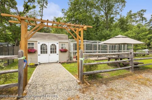 204 Bennetts Mills Rd, Jackson Twp NJ 08527-4260 exterior