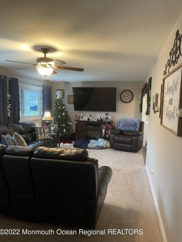 119 Pheasant Dr, Berkeley Township NJ  08721-1608 exterior