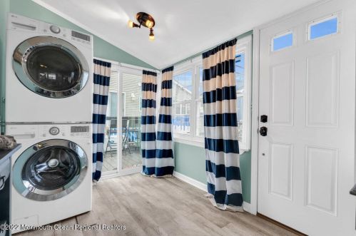 35 Plover Way, Lavallette NJ 08735-1518 exterior