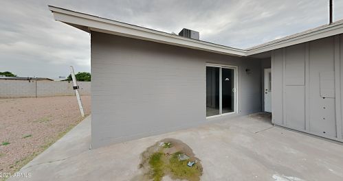 2007 58 Dr, Phoenix AZ 85031-1805 exterior