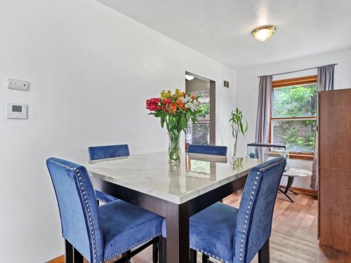 4452 75th St, Milwaukee WI 53213-3521 exterior