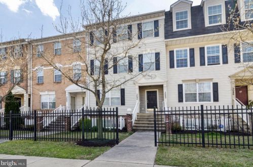 2084 University Blvd, Silver Spring, MD 20902-4424