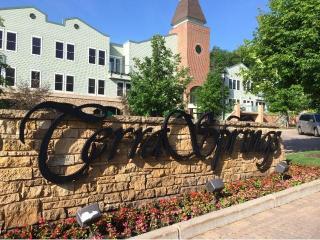 620 Main St, Stillwater MN  55082-4093 exterior