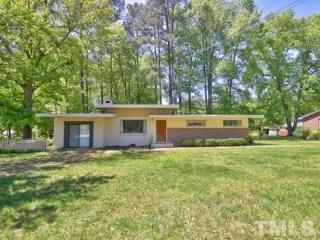 2112 Piney Plains Rd, Cary, NC 27518-6862