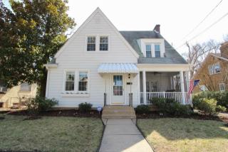 704 Fern Pl, Washington, DC 20012-1830