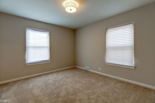 1404 Lawler Ave, Chicago IL 60630-1536 exterior