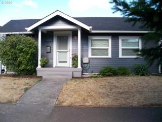 3445 78th Ave, Portland, OR 97206-2311