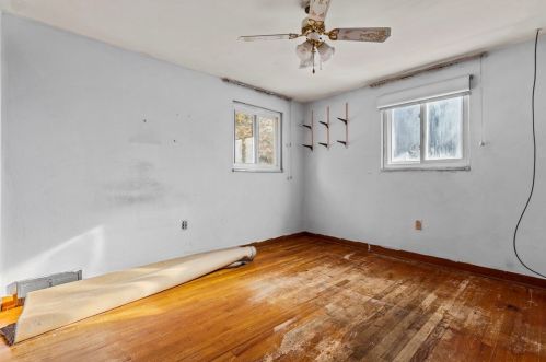 1717 Sillview Dr, Pittsburgh PA 15243-1558 exterior