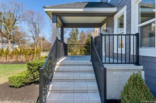 967 Southfield Rd, Bham MI  48009-1625 exterior