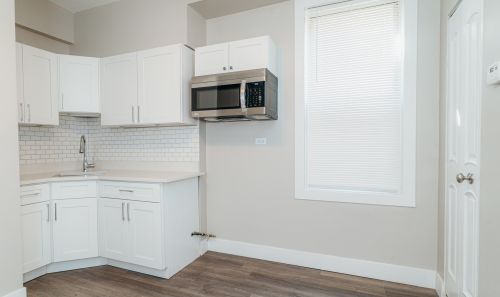 3144 Lituanica Ave, Chicago IL 60608-6649 exterior