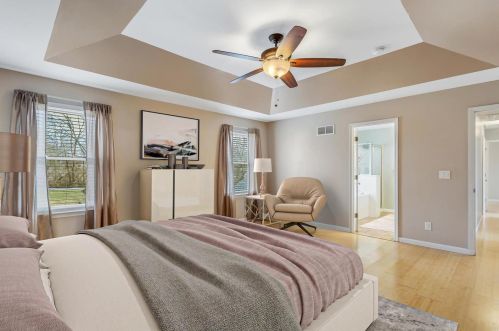 316 Eugenia St, Saint Louis MO 63141-8312 exterior