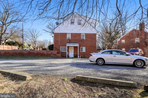 8120 Roanoke Ave, Silver Spring MD 20912-6278 exterior