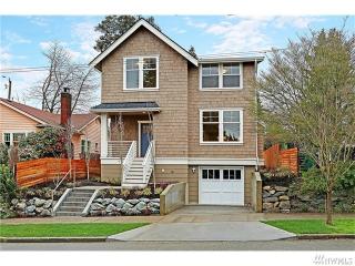 5916 Meridian Ave, Seattle WA  98103-5743 exterior